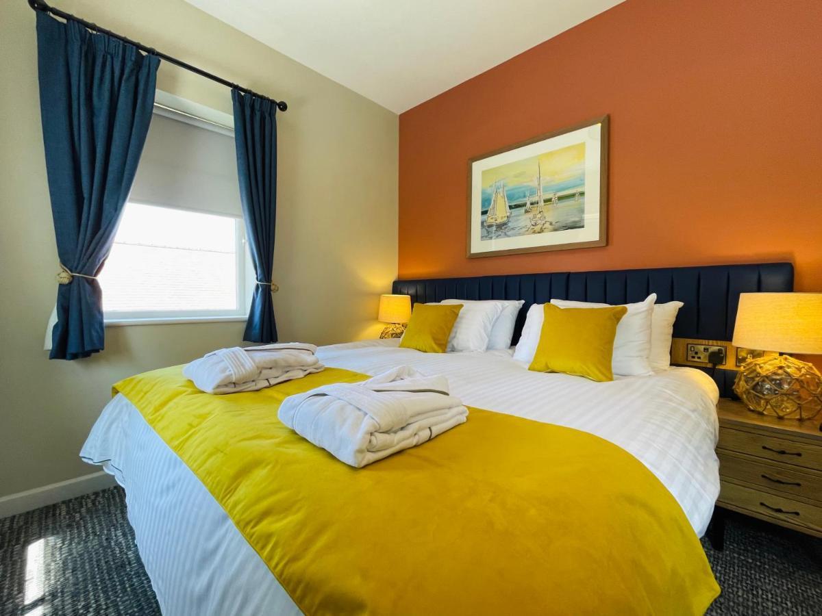 Rooms At Haslar Marina Gosport Esterno foto
