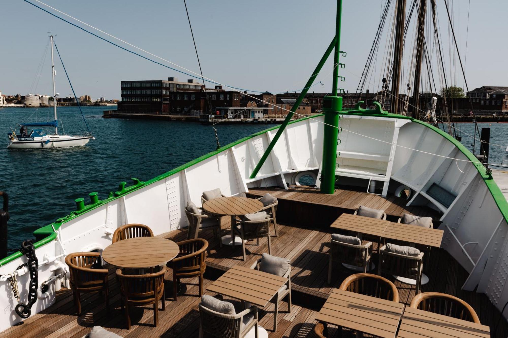 Rooms At Haslar Marina Gosport Esterno foto